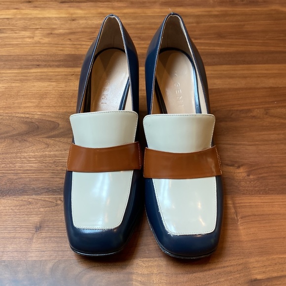 NWOT M.Gemi Italian leather platform pumps. - Picture 2 of 5